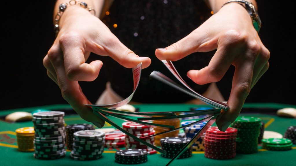 Casino mano de cartas | pulso videojuegos